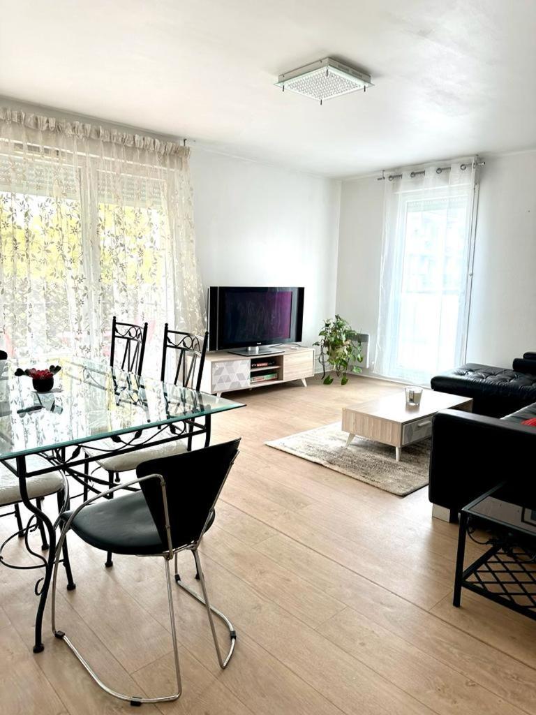 Big Logement , Jo2024, Stade De France, Paris, Metro , Parking Gratuit Saint-Denis  Buitenkant foto